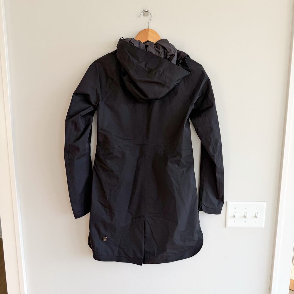 Lululemon Definitely Raining Full Zip Hooded Jack… - image 2